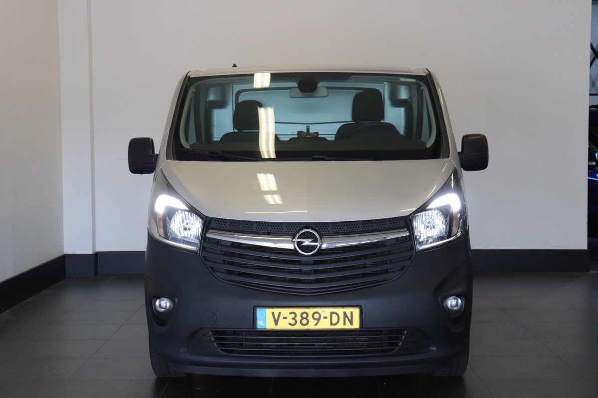 Opel Vivaro 1.6 CDTI 125PK EURO 6 - Airco - Navi - Cruise - PDC - € 9.950,- Excl.