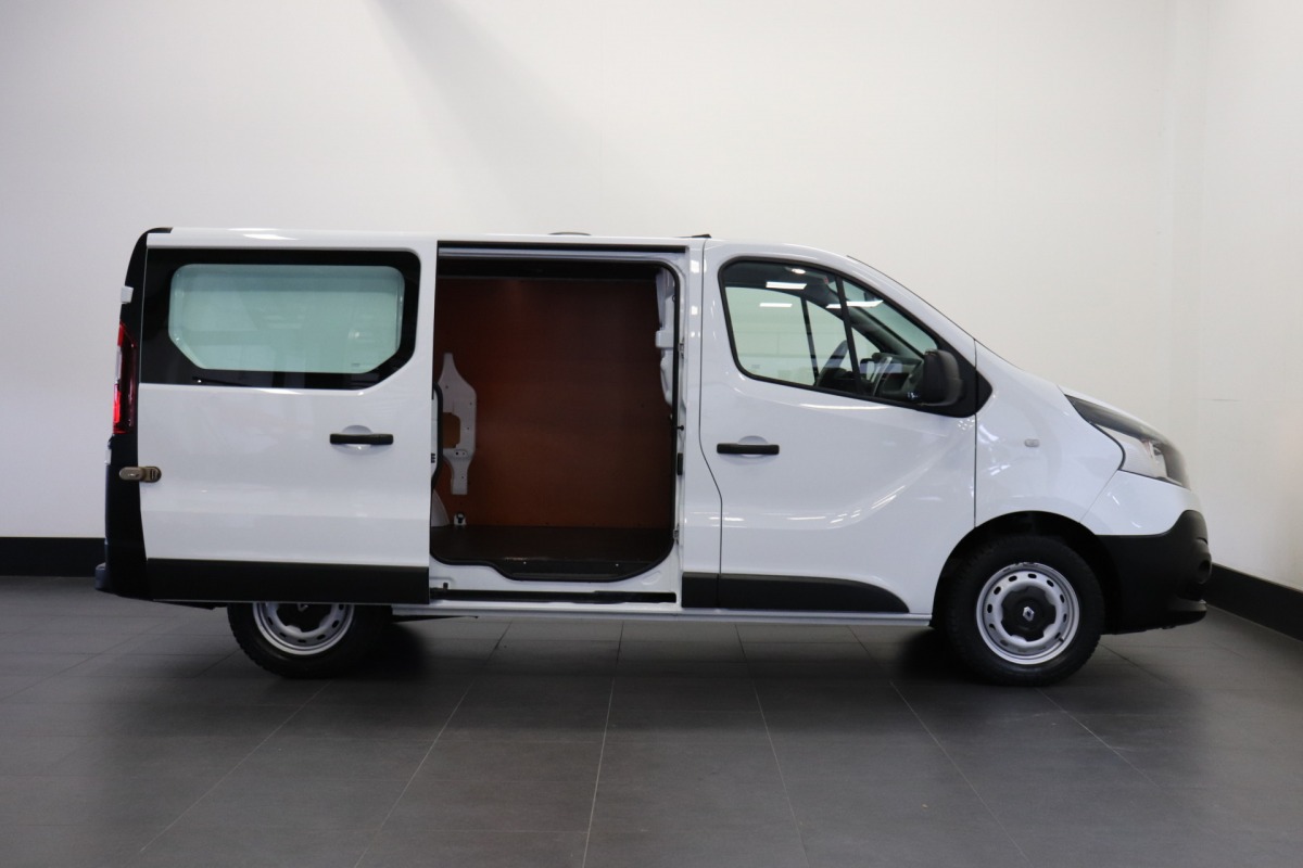 Renault Trafic 1.6 dCi EURO 6 - Airco - Navi - Cruise - PDC - € 7.950,- Excl.