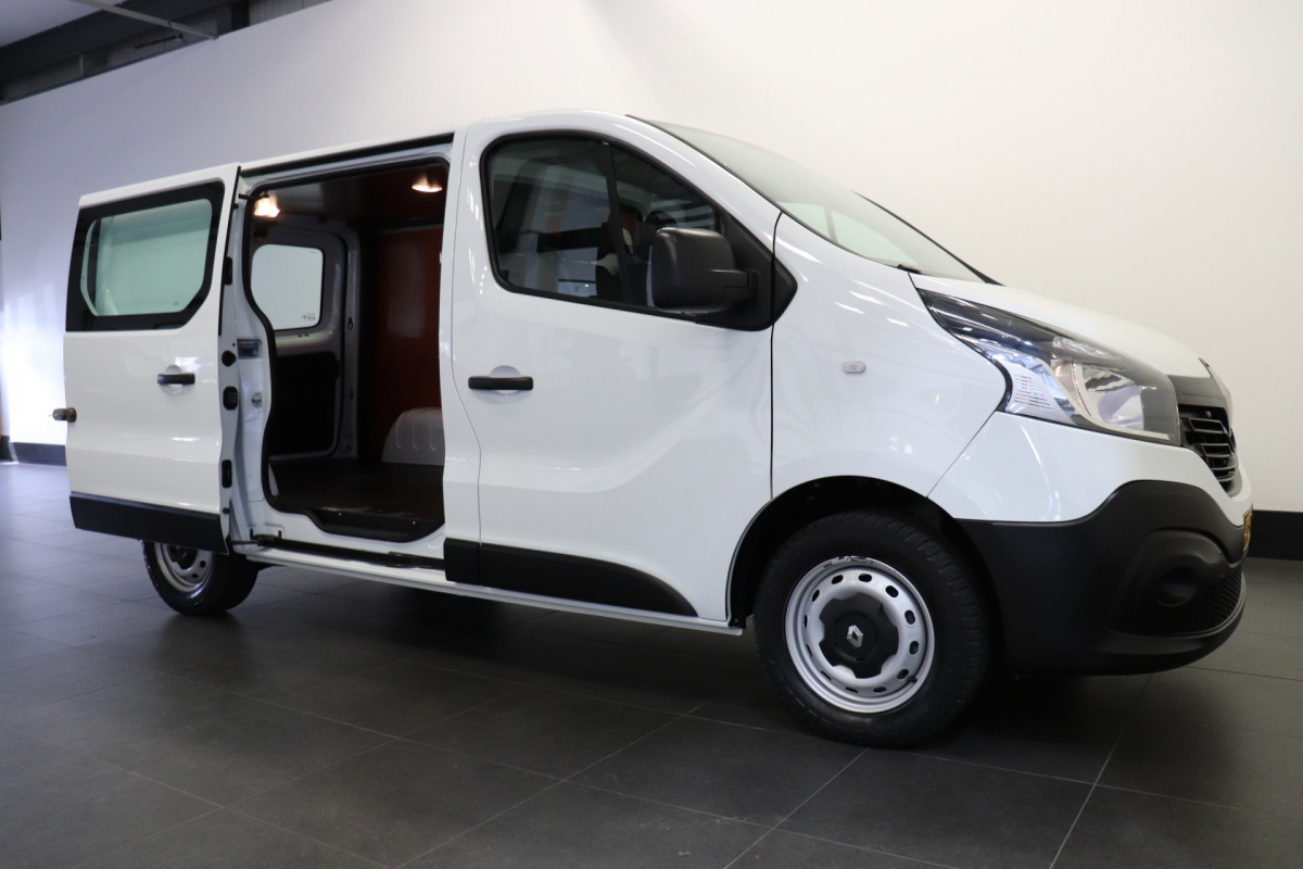 Renault Trafic 1.6 dCi EURO 6 - Airco - Navi - Cruise - PDC - € 7.950,- Excl.