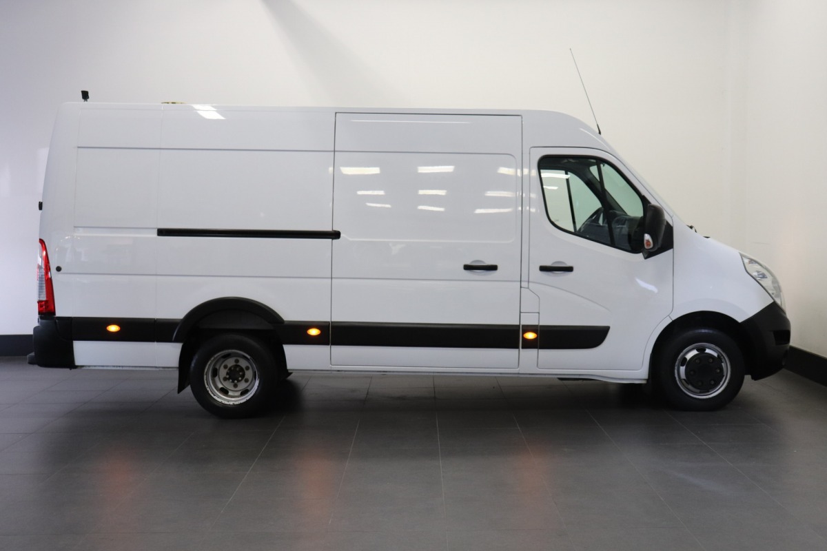 Renault Master 2.3 dCi 163PK L3H2 Dubbel Lucht - EURO 6 - Airco - Cruise - € 15.900,- Excl.