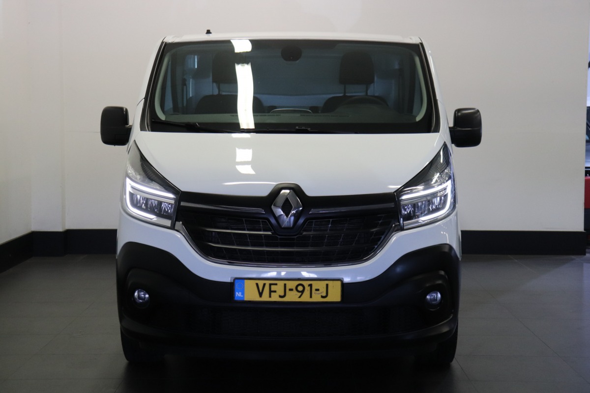 Renault Trafic 2.0 dCi 145PK EURO 6 Dubbele schuifdeur - Airco - Navi - Cruise - € 14.900,- Excl.