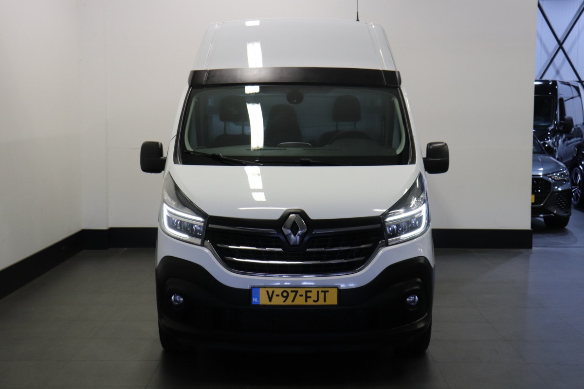 Renault Trafic 2.0 dCi 145PK L2H2 EURO 6 - Airco - Navi - Cruise - € 14.950,- Excl.