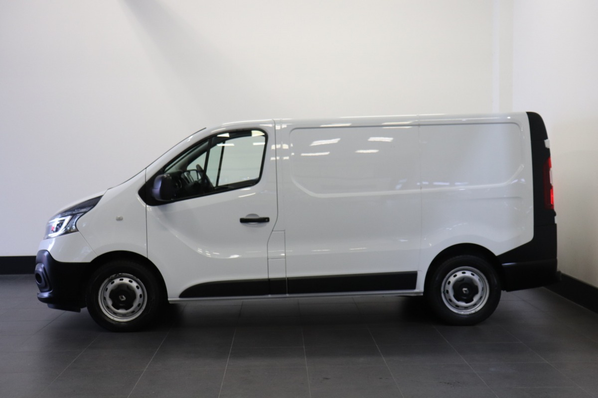 Renault Trafic 2.0 dCi 145PK EURO 6 - AC/climate - Navi - Cruise - € 13.950 ,- Excl.