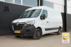 Renault Master 2.3 dCi 135PK L2H2 - EURO 6 - Airco - Cruise -  PDC - € 15.950,- Excl.