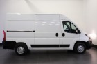 Peugeot Boxer 2.2 BlueHDi 120PK 2x Schuifdeur L2H2 EURO 6 - Airco - Navi - Cruise - € 14.499,- Excl.