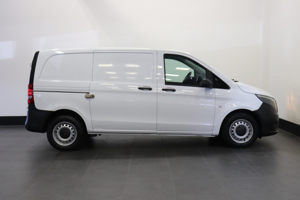 Mercedes-Benz Vito 111 CDI EURO 6 - Airco - Navi - Cruise - € 12.900,- Excl.