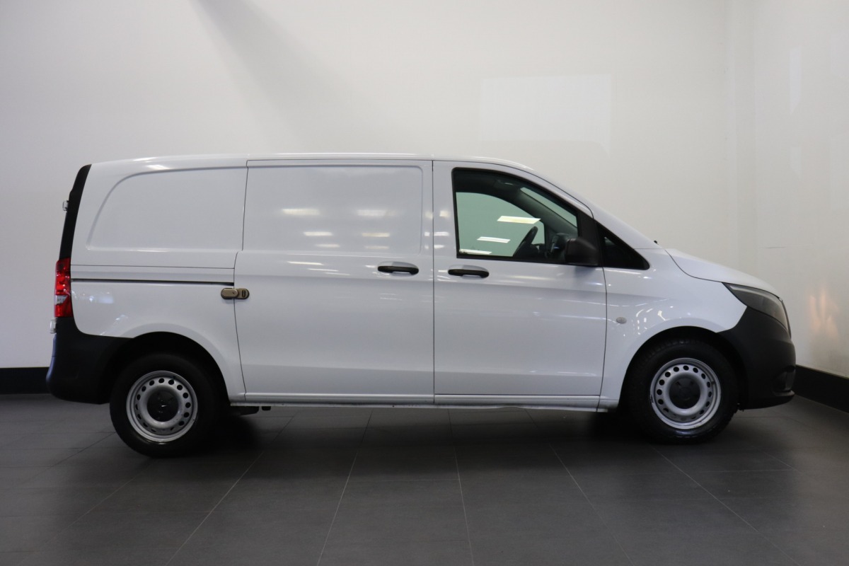 Mercedes-Benz Vito 111 CDI - EURO 6 - Airco - Navi - Cruise - € 12.499,- Excl