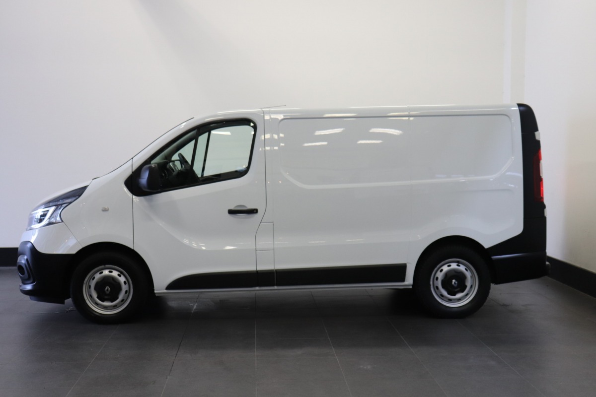 Renault Trafic 2.0 dCi 145PK EURO 6 - AC/climate - Navi - Cruise - € 14.499,- Excl.