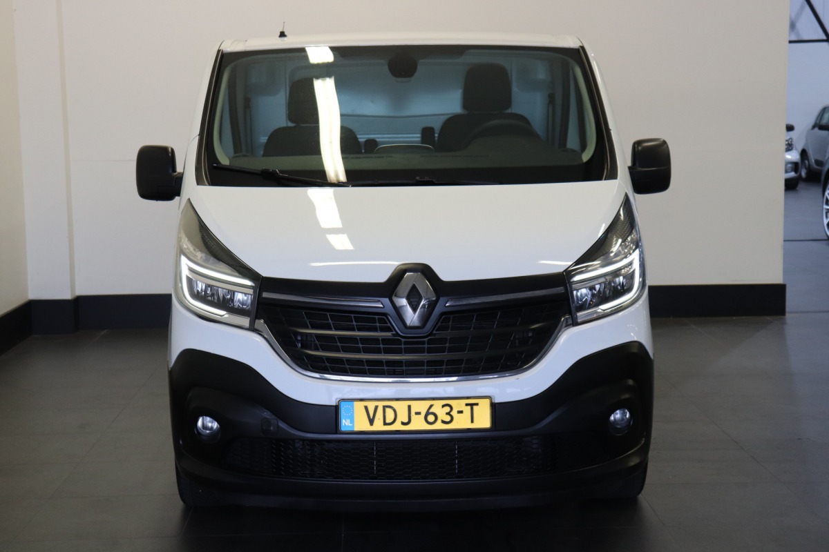 Renault Trafic 2.0 dCi 145PK EURO 6 - AC/climate - Navi - Cruise - € 14.499,- Excl.