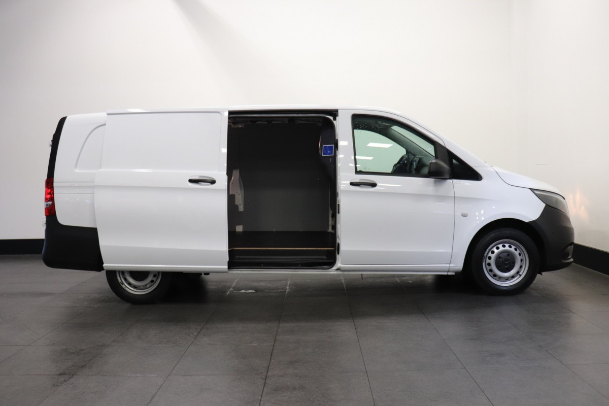 Mercedes-Benz Vito 116 CDI Extra Lang EURO 6 - Airco - Navi - Cruise - Camera € 18.499,- Excl.