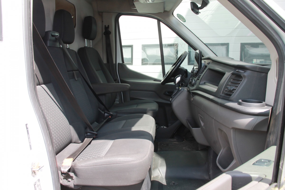 Ford Transit 2.0 TDCI L3H2 130PK EURO 6 - Airco - Navi - Cruise - € 16.950,- Excl.