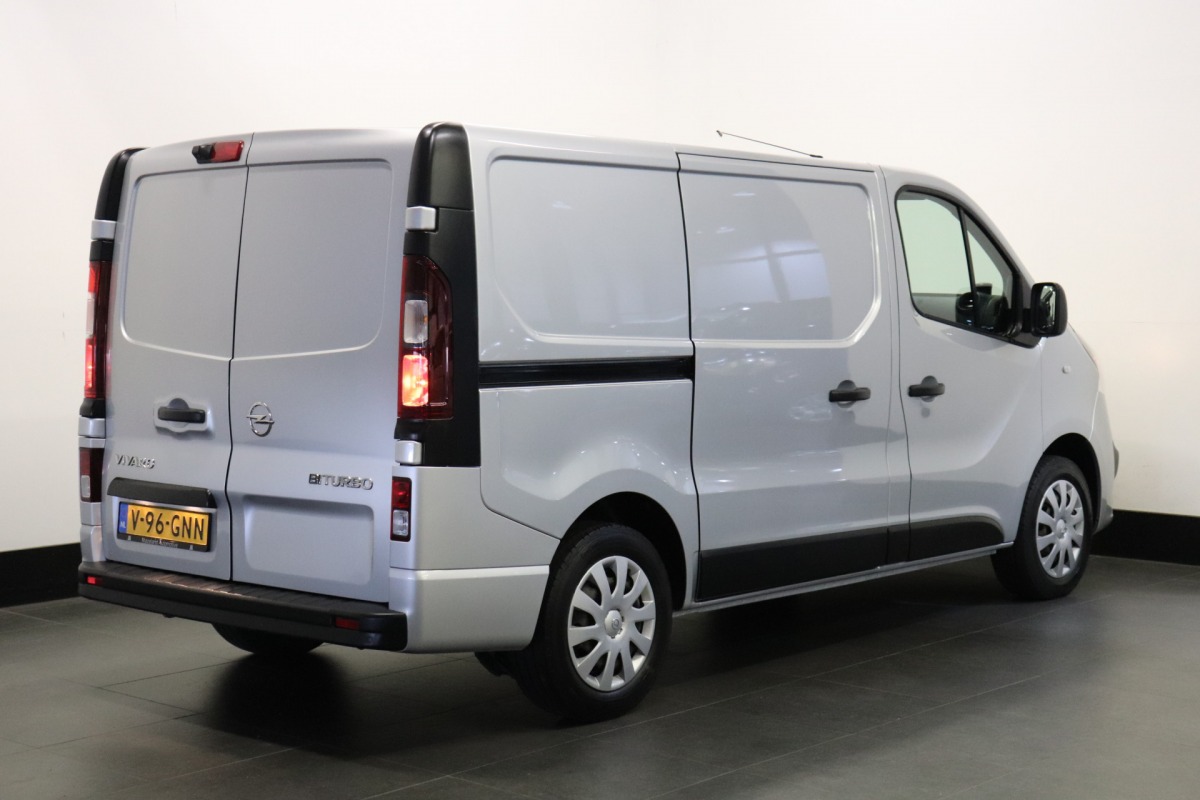 Opel Vivaro 1.6 CDTI 125PK EURO 6 - Airco - Navi - Cruise - € 9.950,- Excl.