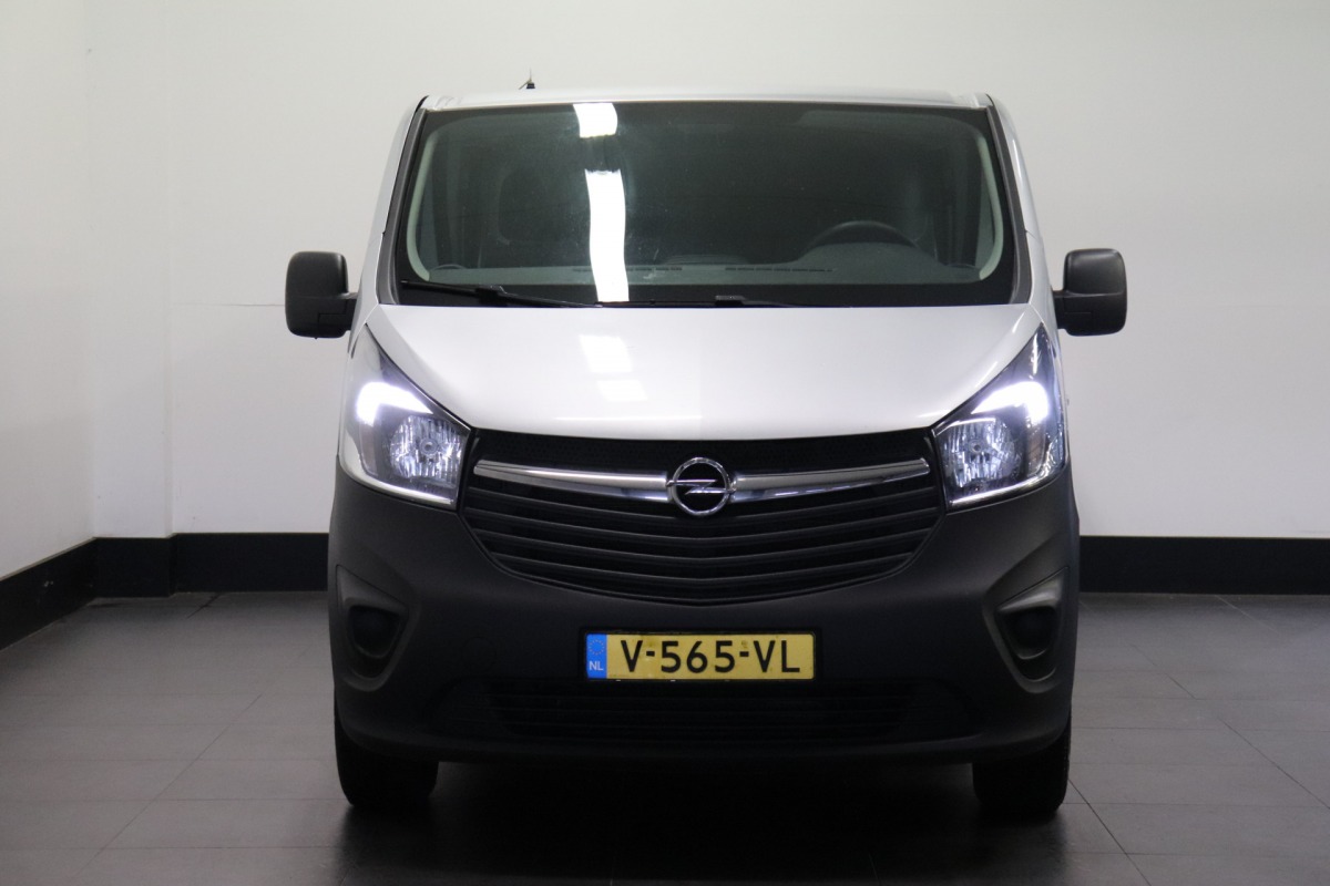 Opel Vivaro 1.6 CDTI L2 Dubbel Cabine EURO 6 - Airco - Cruise - Trekhaak - € 12.950,- Excl.