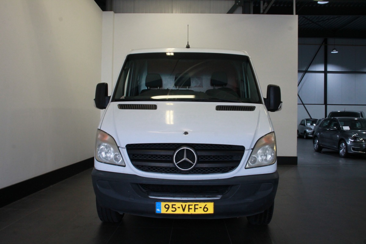 Mercedes-Benz Sprinter 315 2.2 CDI 366 AUTOMAAT Airco - PDC - € 5.450,- Excl.