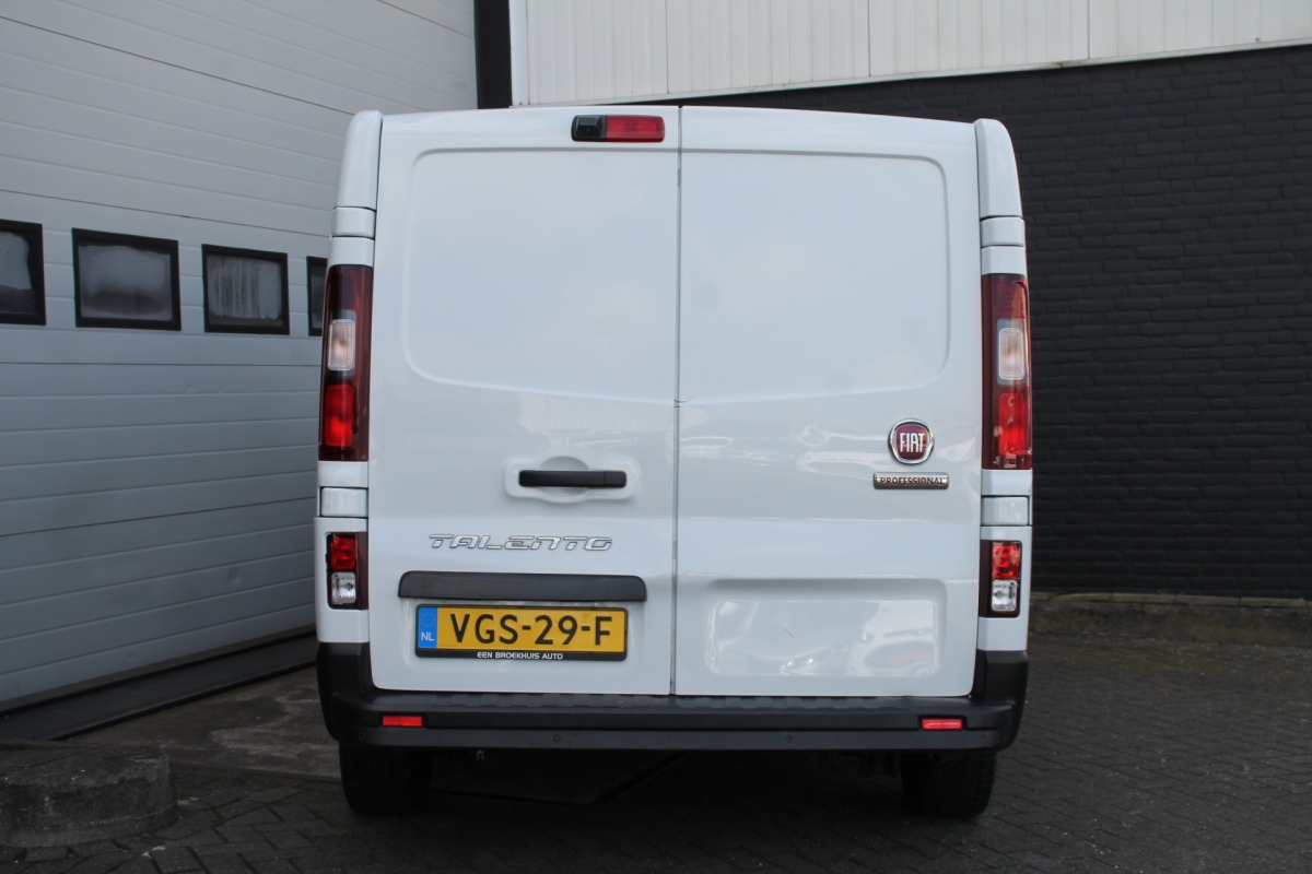 Fiat Talento 2.0 MultiJet 120PK 2x Schuifdeur EURO 6 - Airco - Navi - Cruise - € 12.499,- Ex.