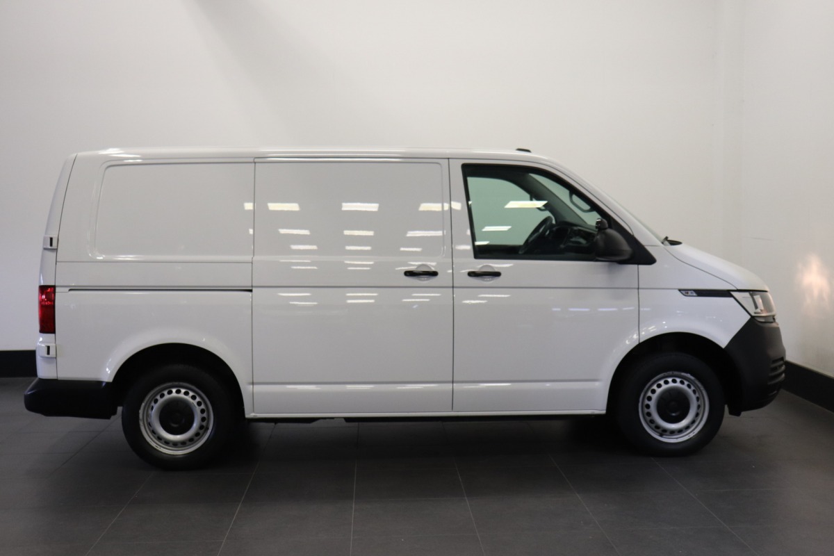 Volkswagen Transporter 2.0 TDI 150PK EURO 6 - Airco - Navi - Cruise - €16.900,- Excl.