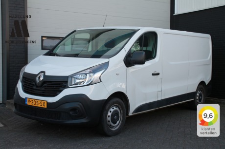 Renault Trafic 1.6 dCi 120PK L2 EURO 6 - Airco - Cruise - Trekhaak - € 9.950,- Ex.