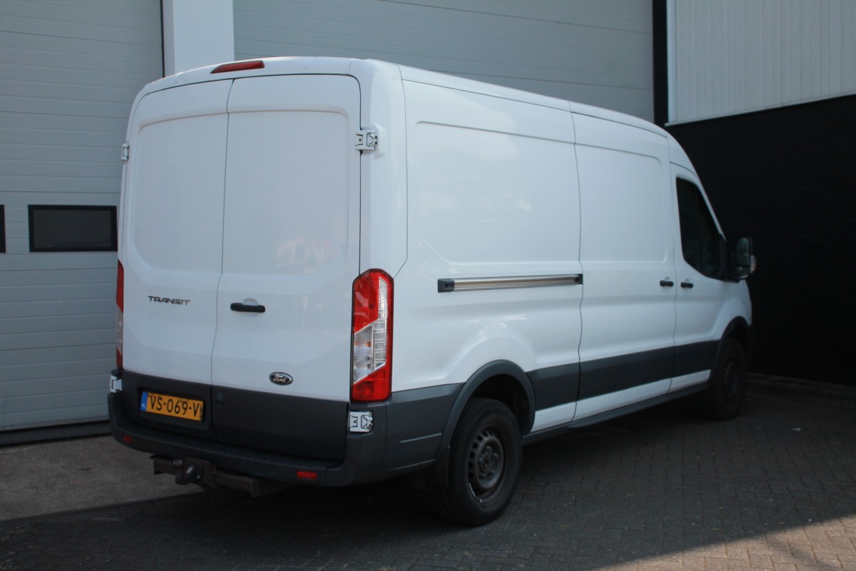 Ford Transit 350 2.2 TDCI L3H2 155PK - Airco- Cruise - Navi - € 9.499,- Excl.