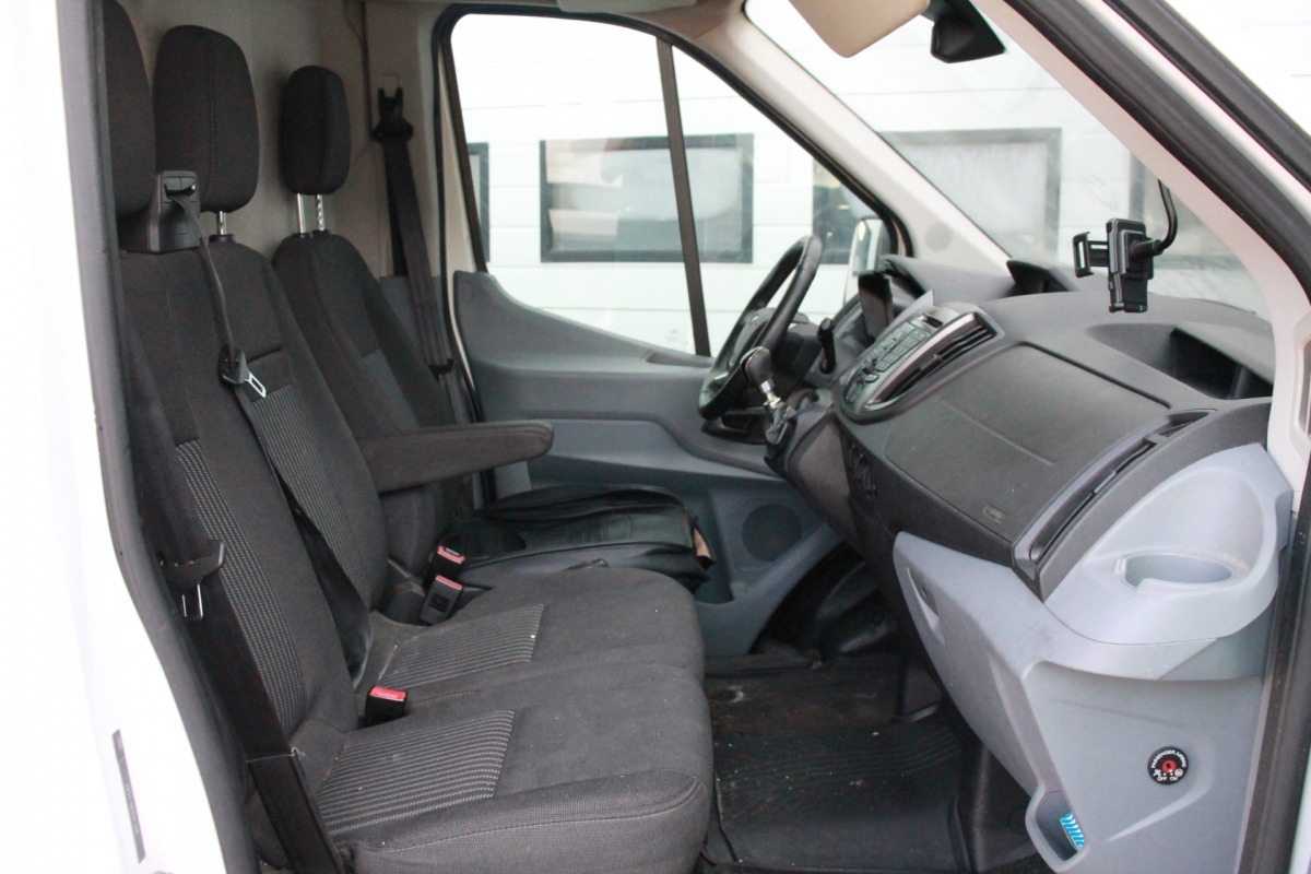 Ford Transit 350 2.2 TDCI L3H2 155PK - Airco- Cruise - Navi - € 9.499,- Excl.