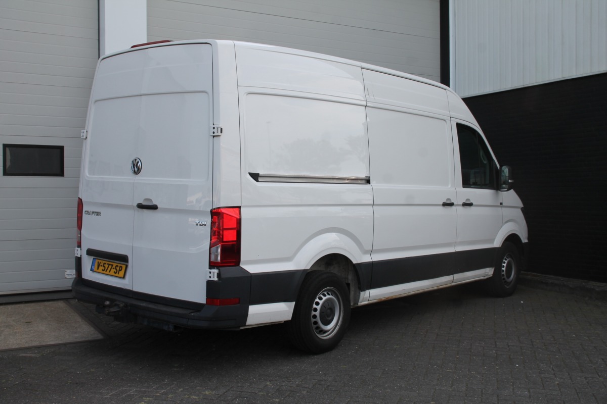 Volkswagen Crafter 2.0 TDI L3H3 EURO 6 - Airco - Cruise - Navi - € 14.900,- Excl.