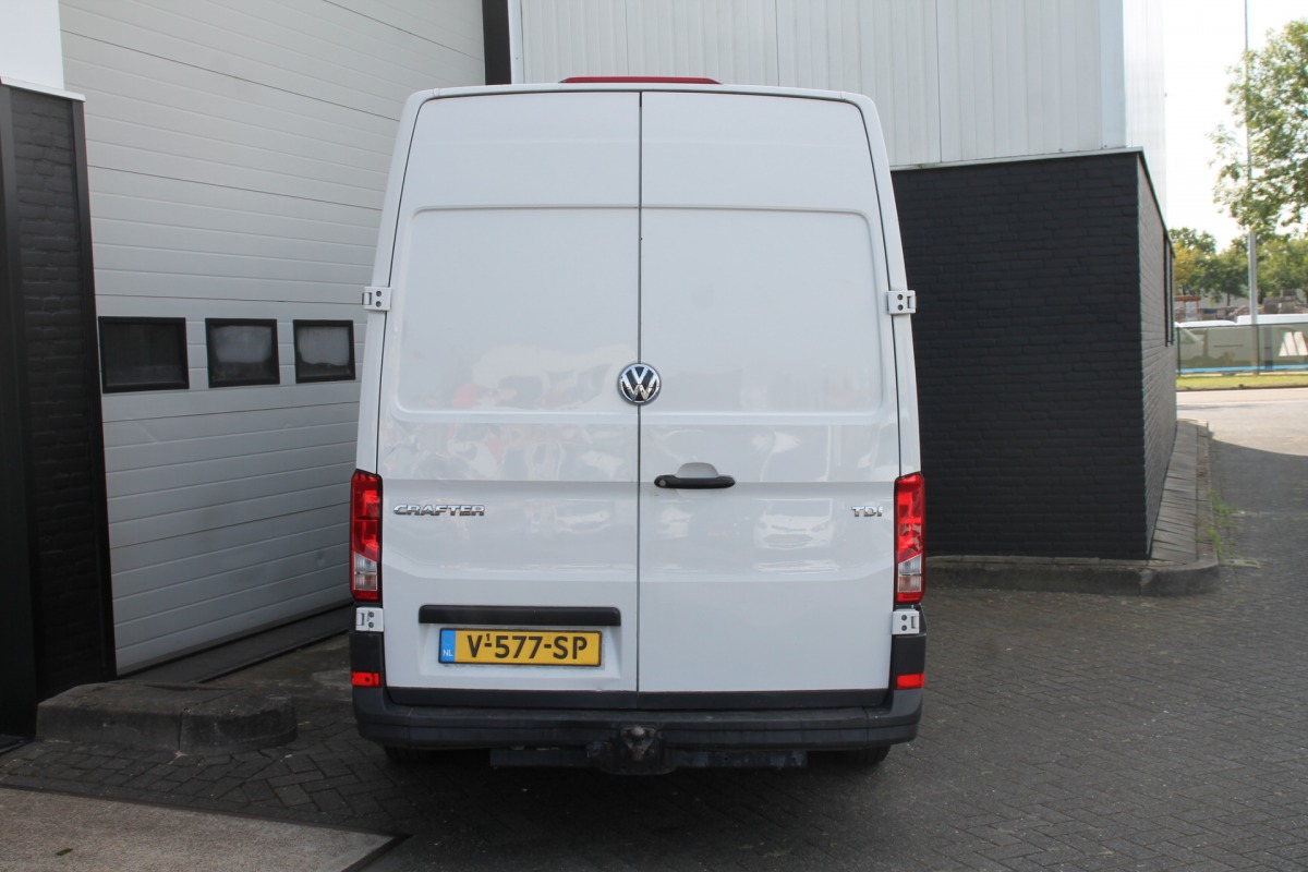 Volkswagen Crafter 2.0 TDI L3H3 EURO 6 - Airco - Cruise - Navi - € 14.900,- Excl.