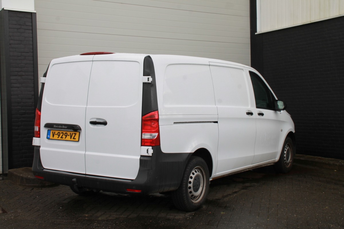 Mercedes-Benz Vito 114 CDI L2 Automaat 136PK EURO 6 - AC/Climate - Cruise - Navi - € 17.950,- Excl.