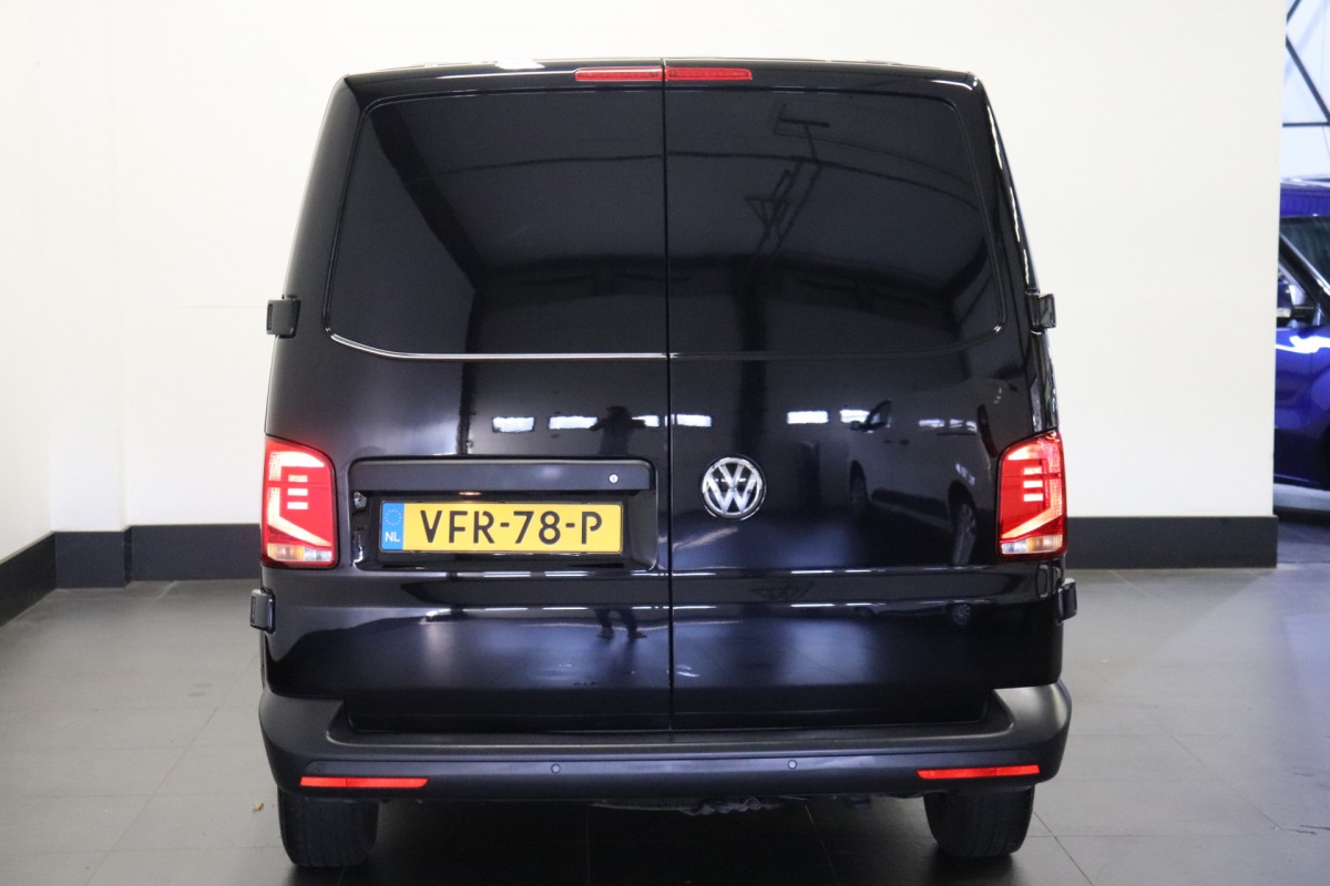 Volkswagen Transporter 2.0 TDI L2 EURO 6 - Airco - Navi - Cruise - € 15.900,- Excl.