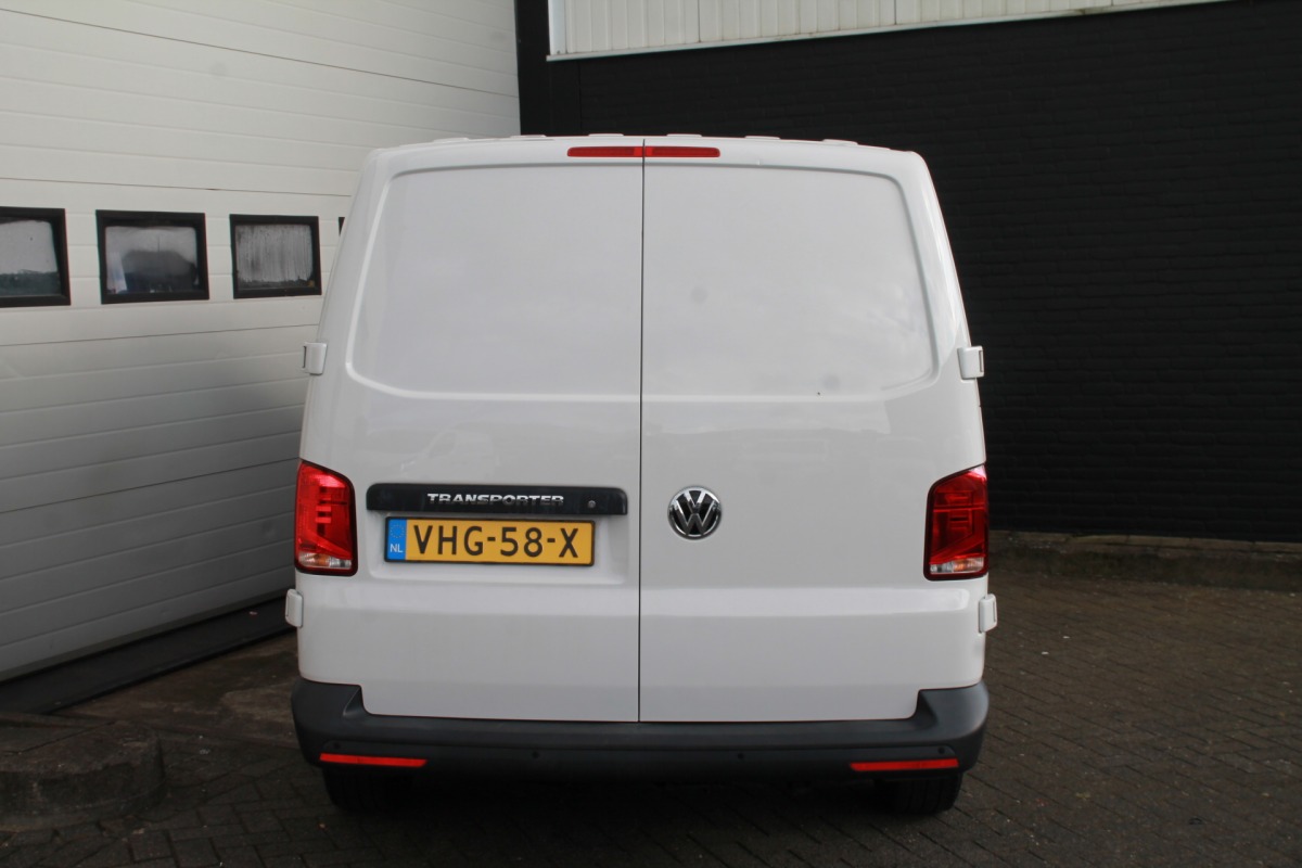 Volkswagen Transporter 2.0 TDI 150PK Automaat EURO 6 - Airco - Navi - Cruise - PDC - € 17.950,- Ex.