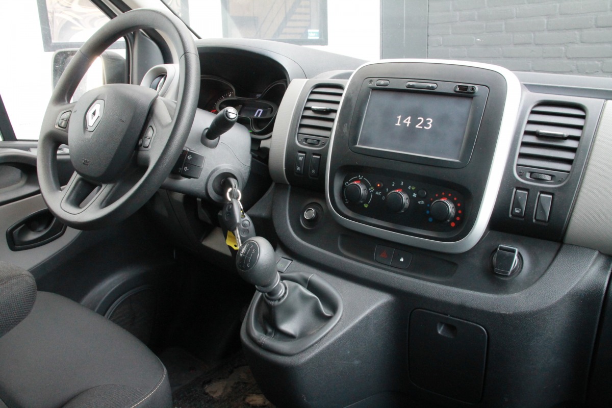 Renault Trafic 1.6 dCi 125PK EURO 6 - Airco - Cruise - Navi - €12.950,- Excl.