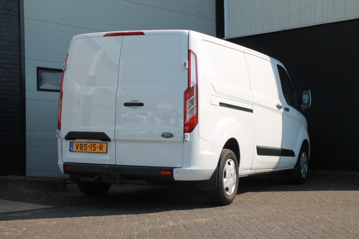 Ford Transit Custom 2.0 TDCI L2 EURO 6 - Airco - Navi - Cruise - € 12.950,- Excl.