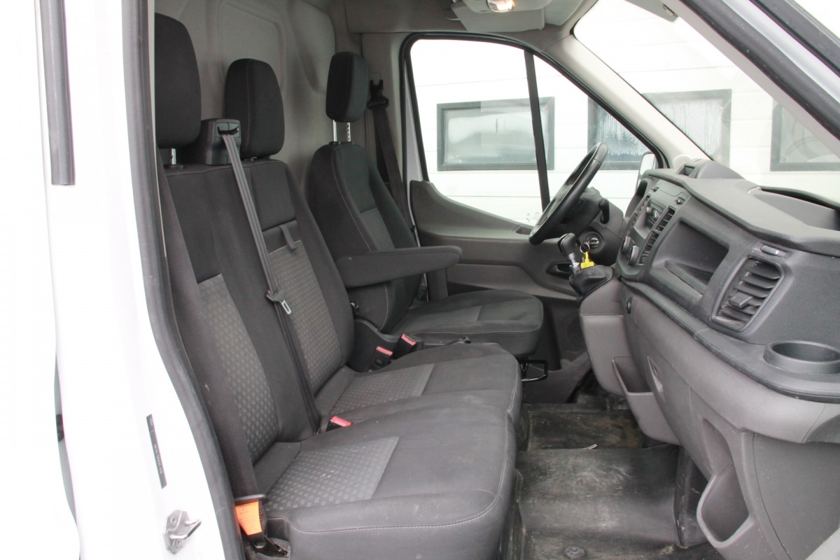 Ford Transit 2.0 TDCI 130PK L2H2 EURO 6 - Airco - Cruise - PDC - € 17.950,- Excl.