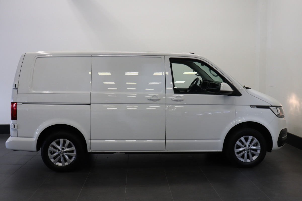 Volkswagen Transporter 2.0 TDI - EURO 6 - Airco - Navi - Cruise - € 16.950,- Excl.