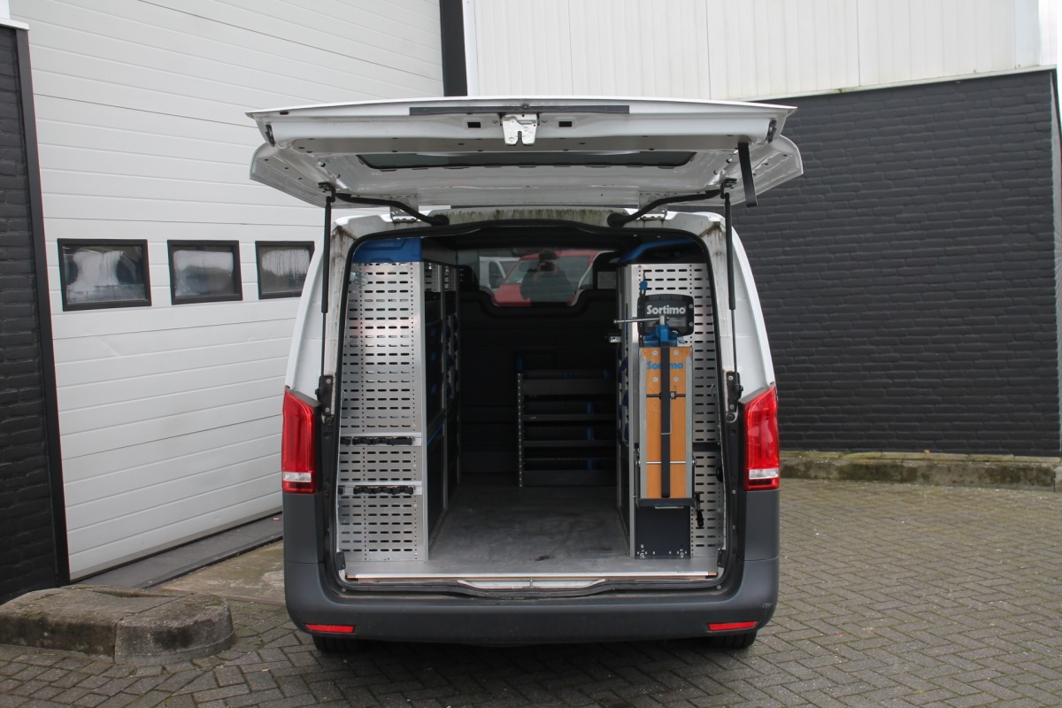 Mercedes-Benz Vito 116 CDI Lang Automaat - EURO 6 - Airco - Navi - Cruise - € 20.950,- Excl.