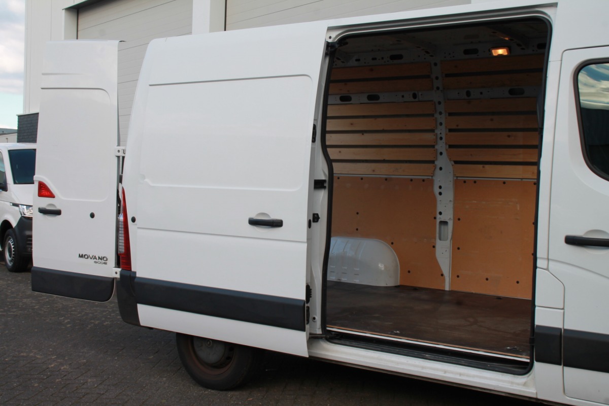 Opel Movano 2.3 CDTI L2H2 - EURO 6 - AC/Climate - Navi - Cruise - € 12.950,- Excl.