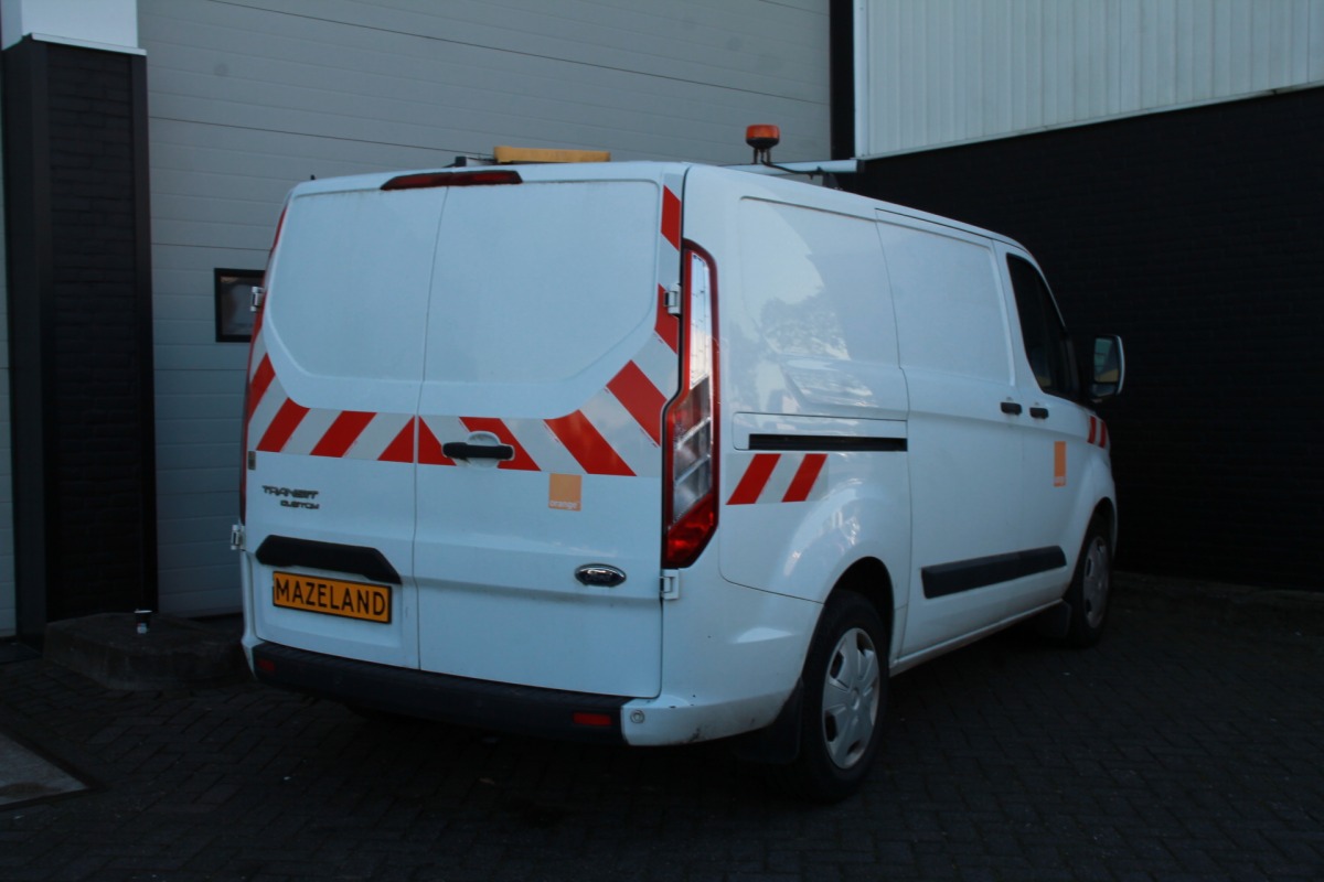 Ford Transit Custom 2.0 TDCI 130PK Automaat EURO 6 - Airco - Navi - Cruise - € 16.950,- Excl.