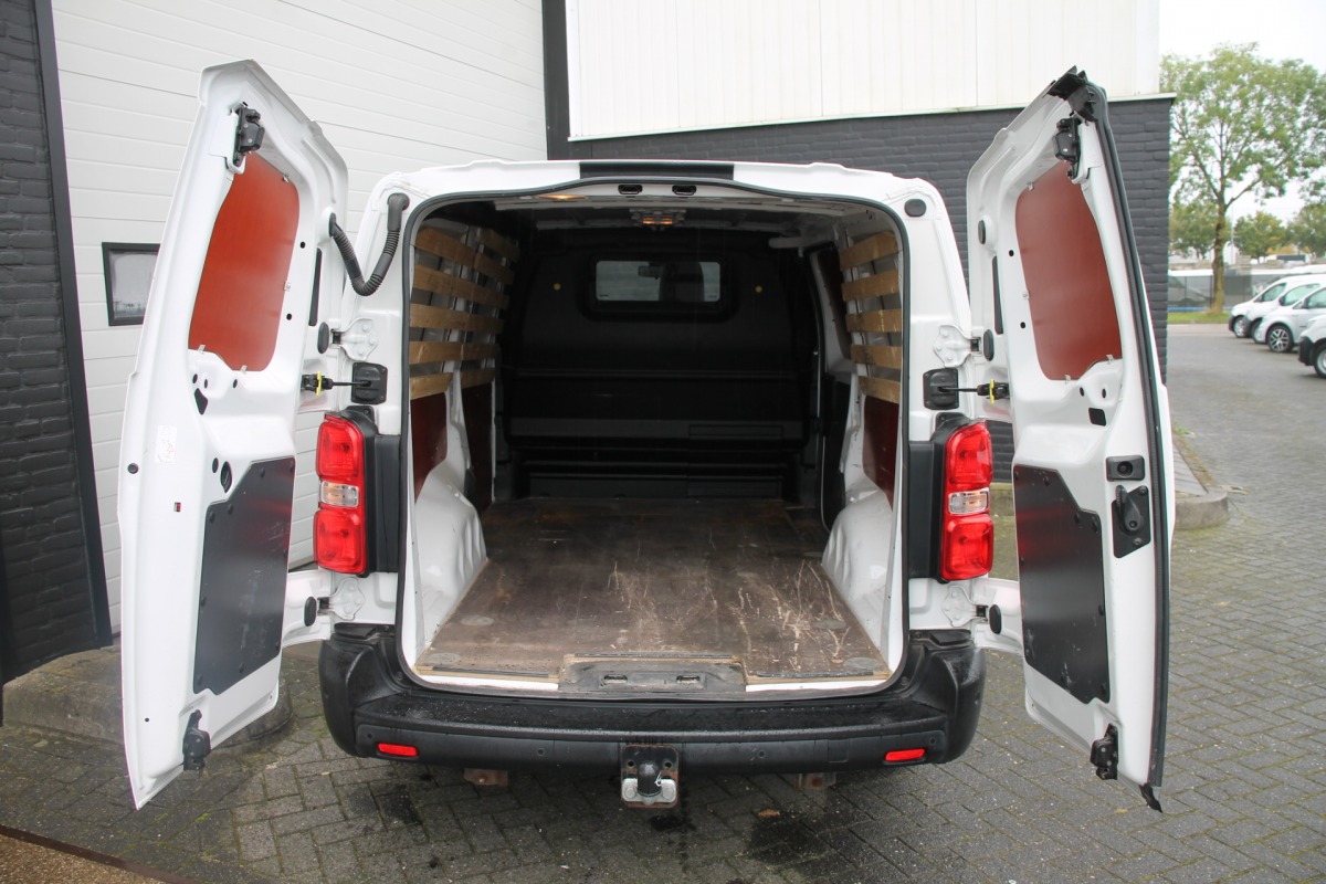 Opel Vivaro 2.0 CDTI 123PK Automaat L2 EURO 6 - A/C Climate - Navi - Cruise - € 14.950,- Excl.