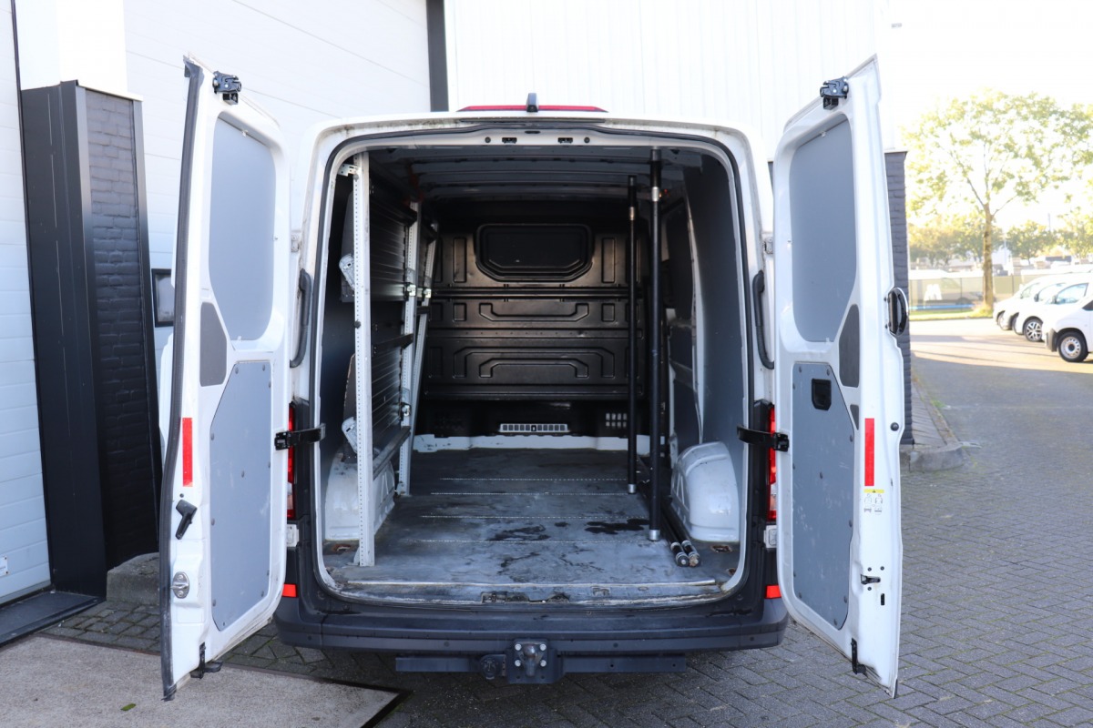 Volkswagen Crafter 2.0 TDI L3H2 EURO 6 - Airco - Navi - PDC - €16.900,- Excl.