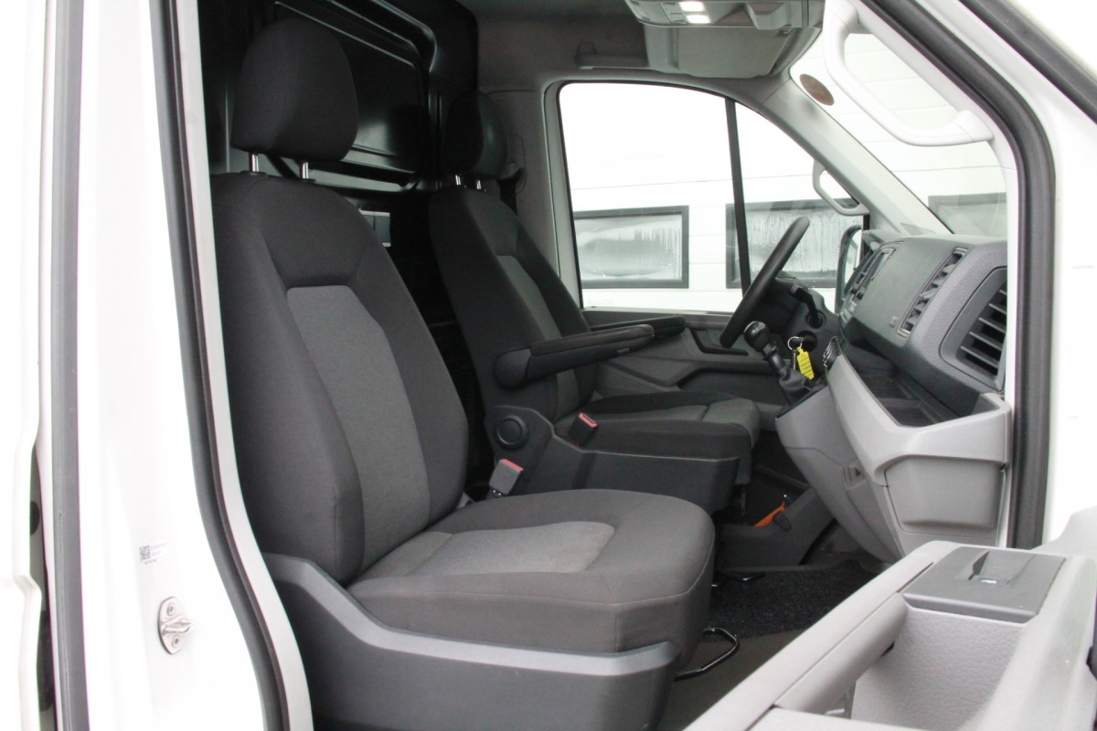 Volkswagen Crafter 2.0 TDI L3H3 177PK EURO 6 - Airco - Cruise - Navi - €17.900,- Excl.