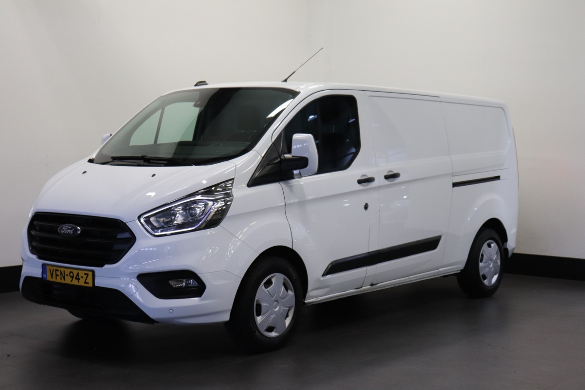 Ford Transit Custom 2.0 TDCI 170PK Automaat L2 EURO 6 - Airco - Navi - Cruise - 2x Schuifdeur - € 15.950,- Ex.