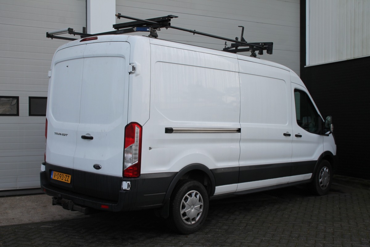 Ford Transit 2.0 TDCI 130PK L2H2 EURO 6 - Airco - Cruise - PDC - € 13.950,- Ex.