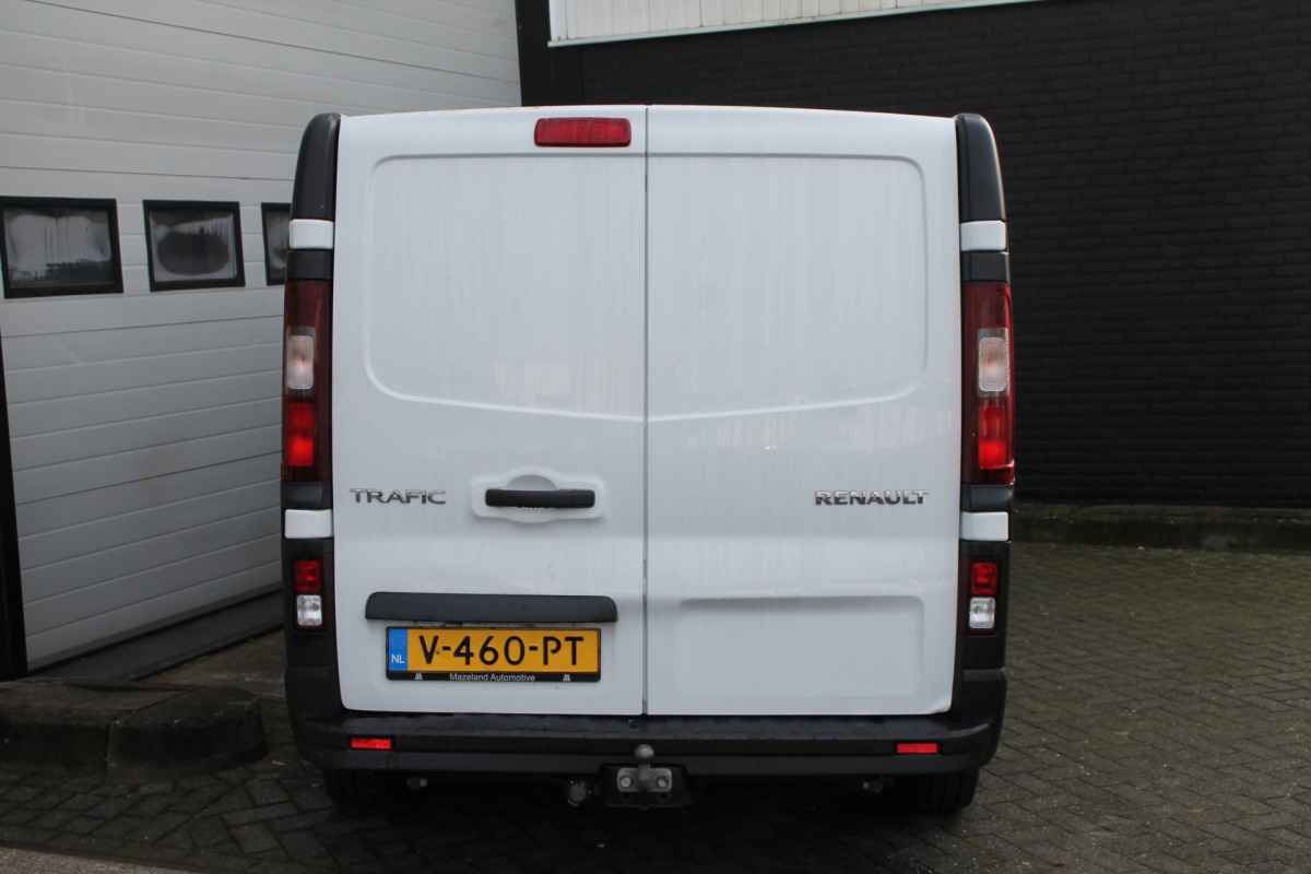 Renault Trafic 1.6 dCi 120PK L2 EURO 6 - Airco - Navi - Cruise - € 12.900,-  MARGE!