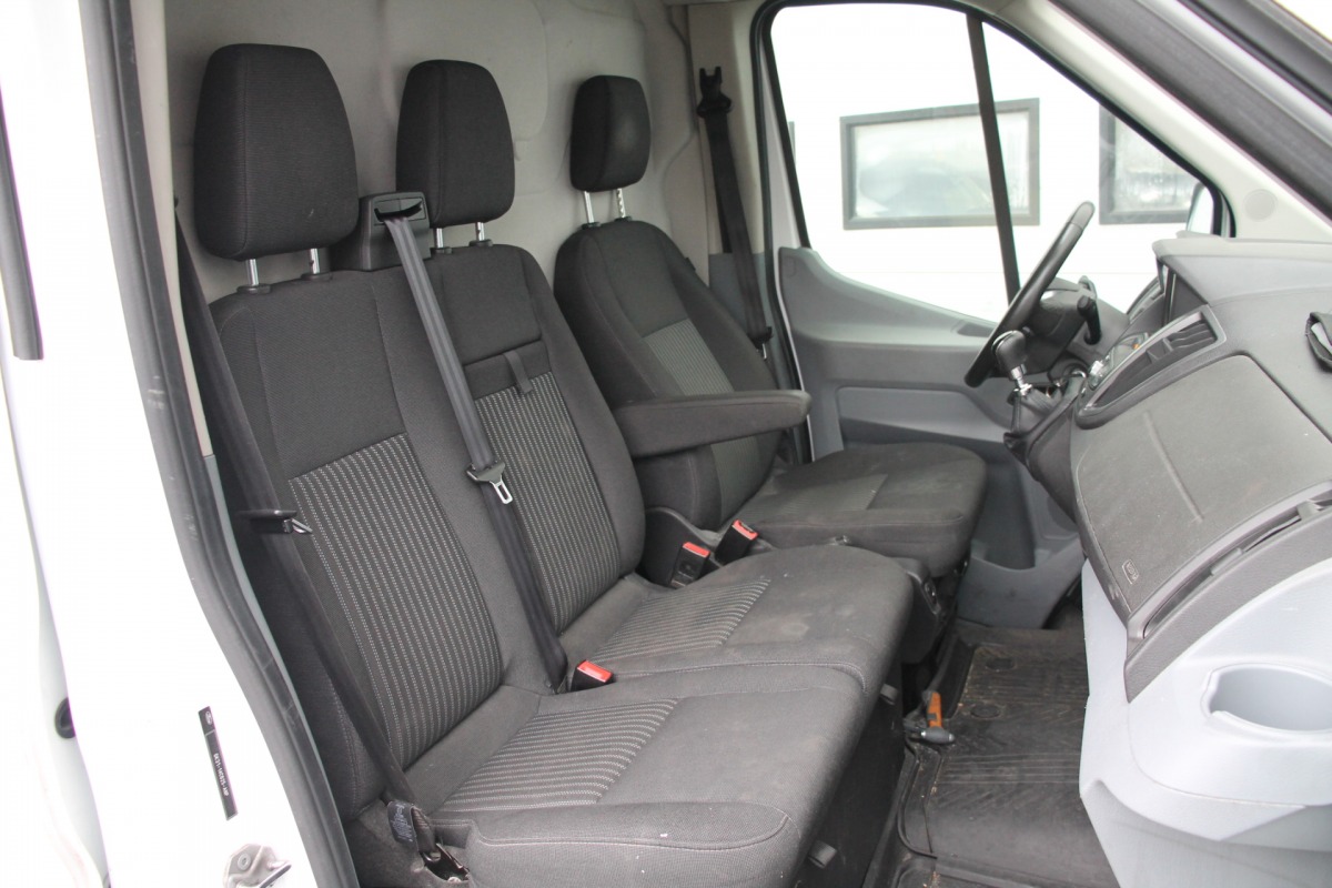 Ford Transit 2.0 TDCI L2H2 EURO 6 - Airco - Navi - Cruise - € 12.900,- Excl.