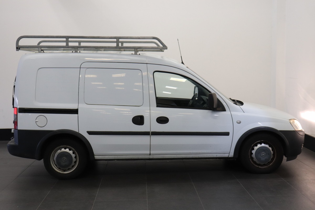 Opel Combo 1.3 CDTi - Navi - Imperiaal - NAP - €1.990,- Excl.