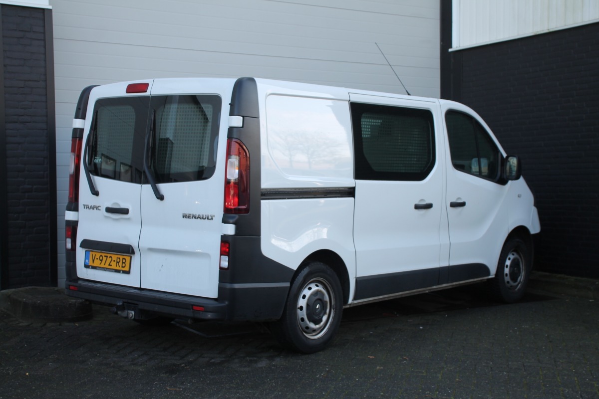 Renault Trafic 1.6 dCi 125PK EURO 6 - Airco - Cruise - Navi - € 9.950,- Excl.