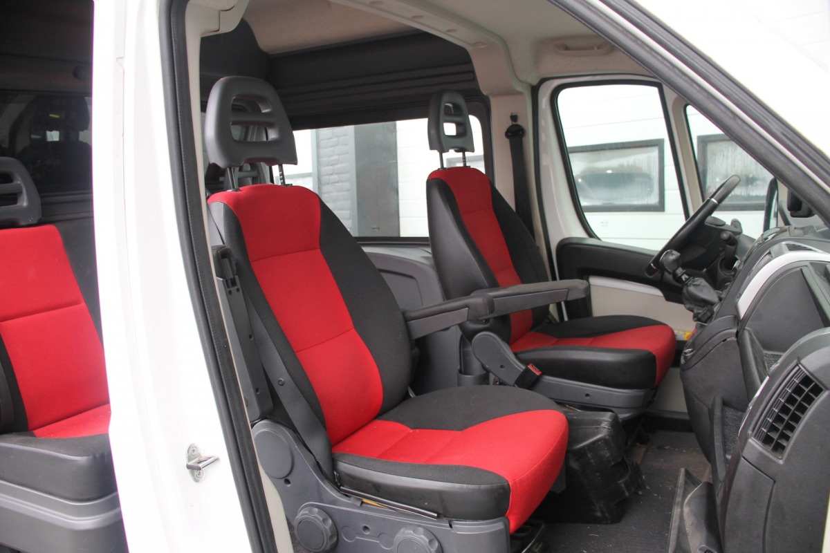 Fiat Ducato 2.3 MultiJet 130PK L2H2 - AC/Climate - Navi - PDC - Dubbele Cabine - €9.950,- Excl.