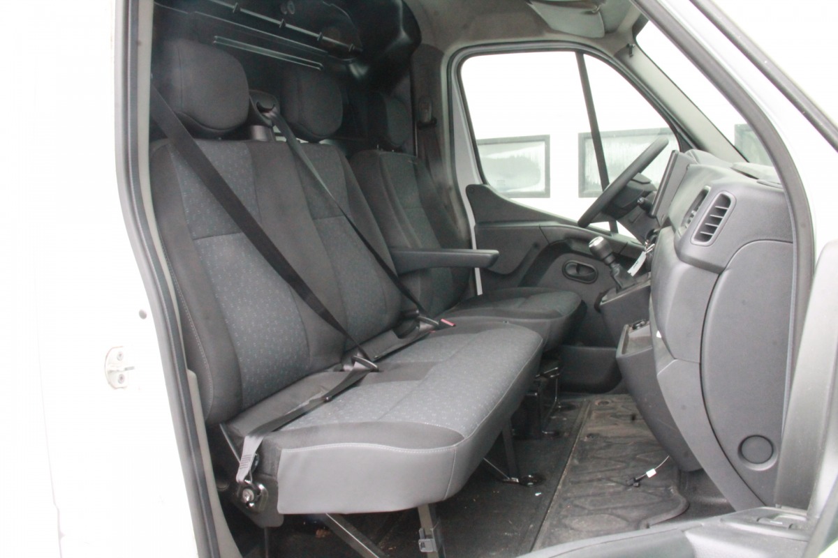 Opel Movano 2.3 Turbo 136PK L2H2 EURO 6 - AC/climate - Cruise - PDC - € 21.900,- Excl.