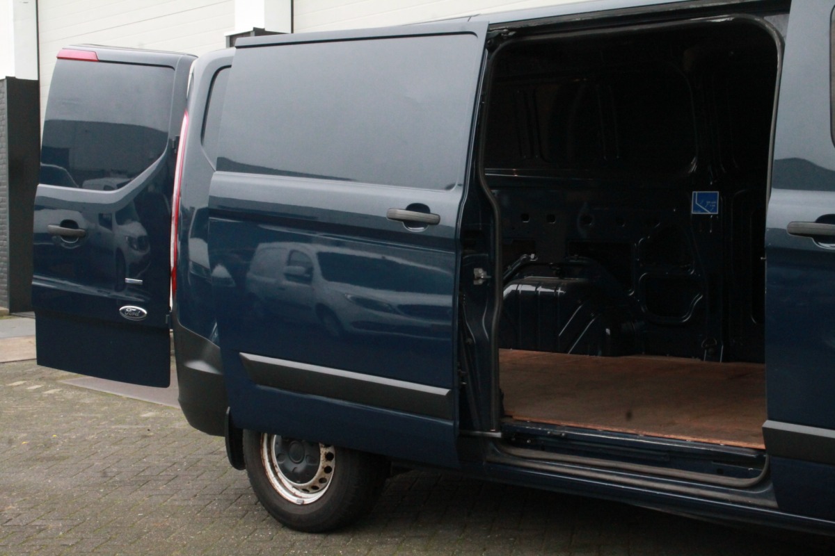 Ford Transit Custom 2.0 TDCI L2 EURO 6 - Airco - Start/Stop - € 14.950,- Excl.