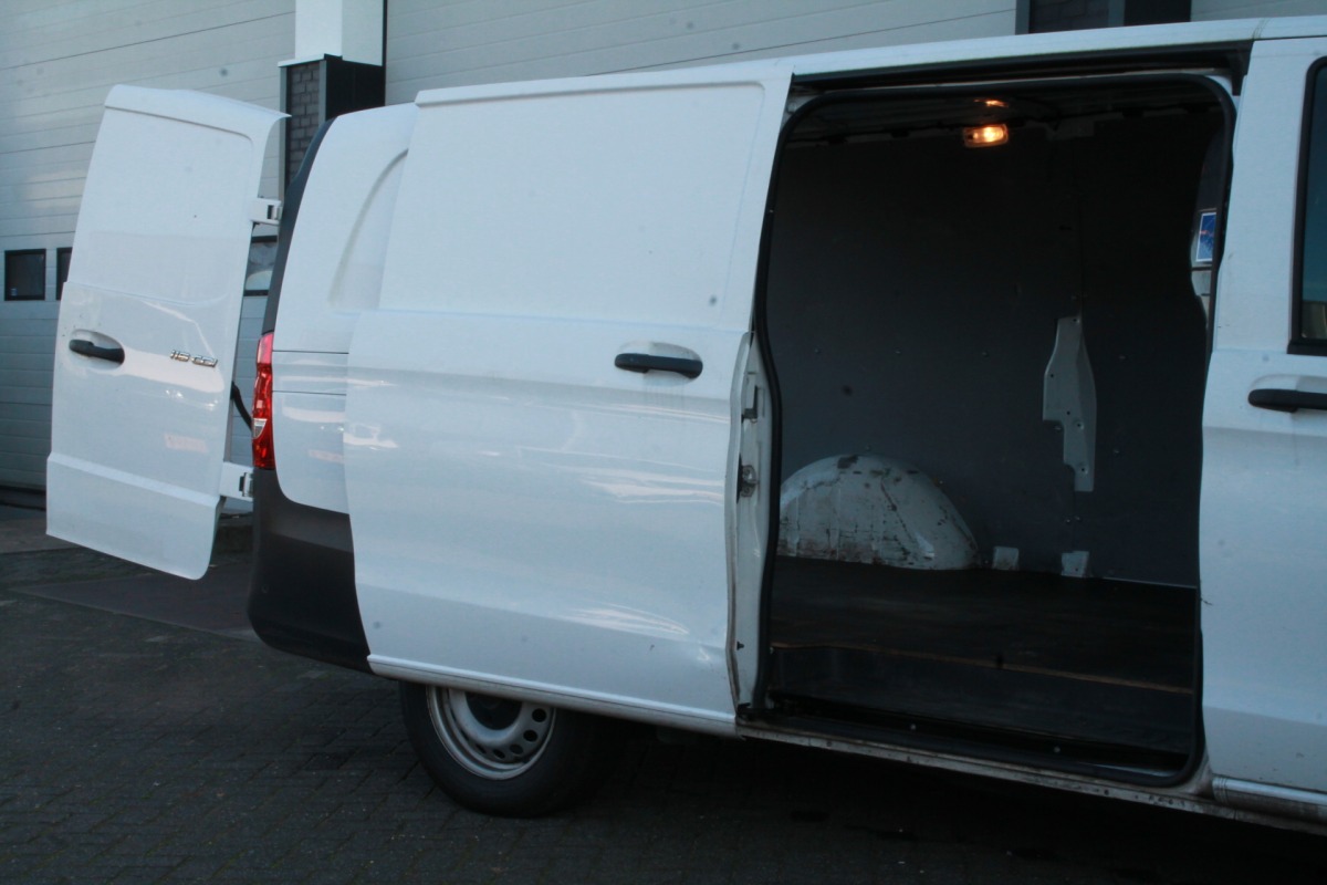 Mercedes-Benz Vito 116 CDI XL EURO 6 - Airco - Navi - Cruise - € 17.950,- Excl.