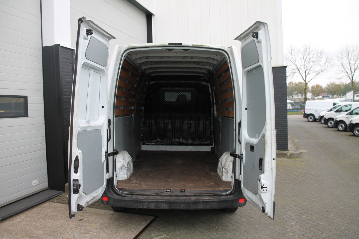 Opel Movano 2.3 CDTI L3H2 - Airco - € 5.900,- Excl.