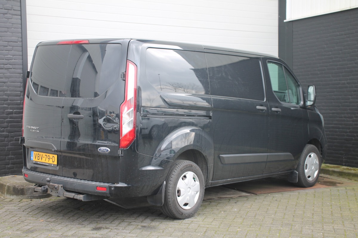 Ford Transit Custom 2.0 TDCI - EURO 6 - Airco - Navi - Cruise - € 14.900,- Excl.